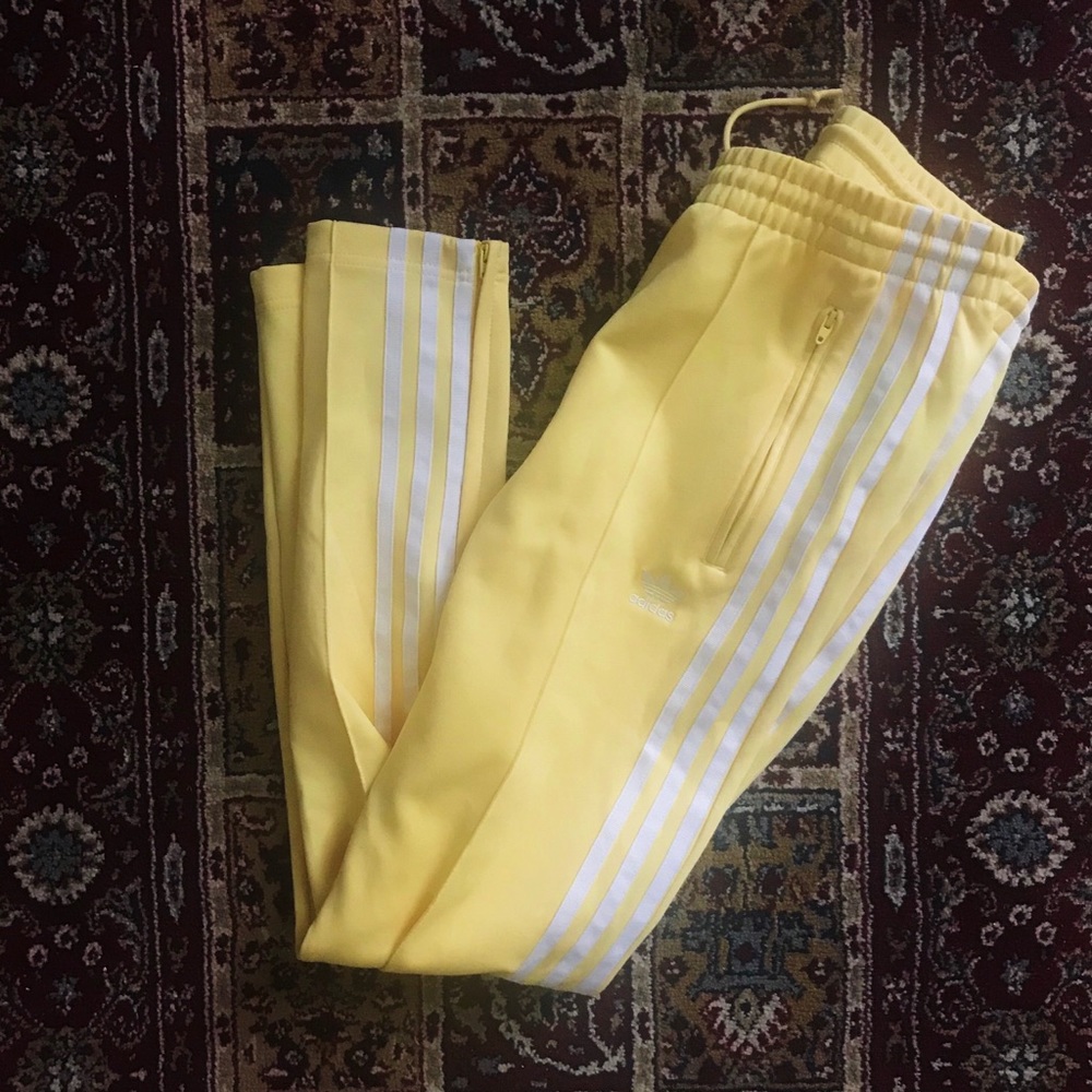 Cute light yellow adidas pants